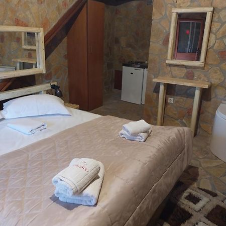 Vip Kalavrita公寓 外观 照片